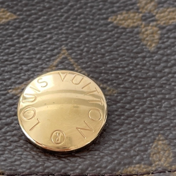 LOUIS VUITTON CANCUN POCHETTE NEW - Picture 3 of 8